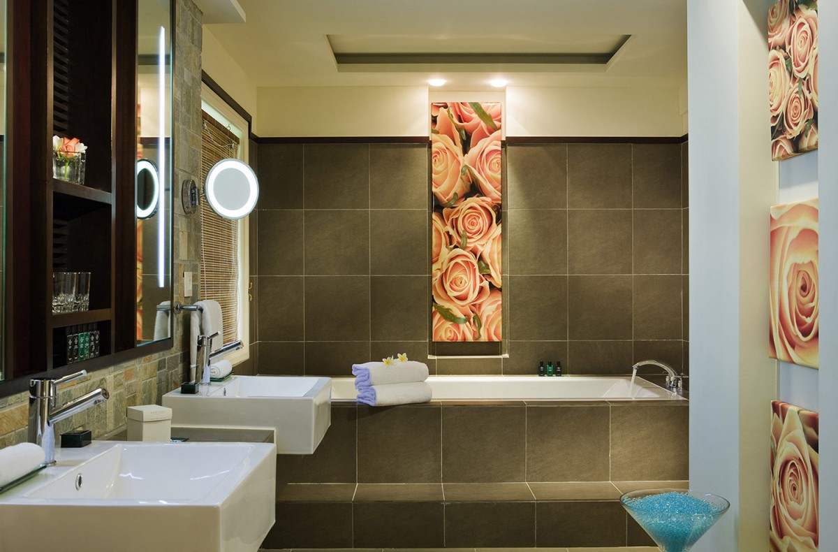 Sofitel Mauritius L'Impérial Resort & Spa gallery_ImperialRoomBathroom